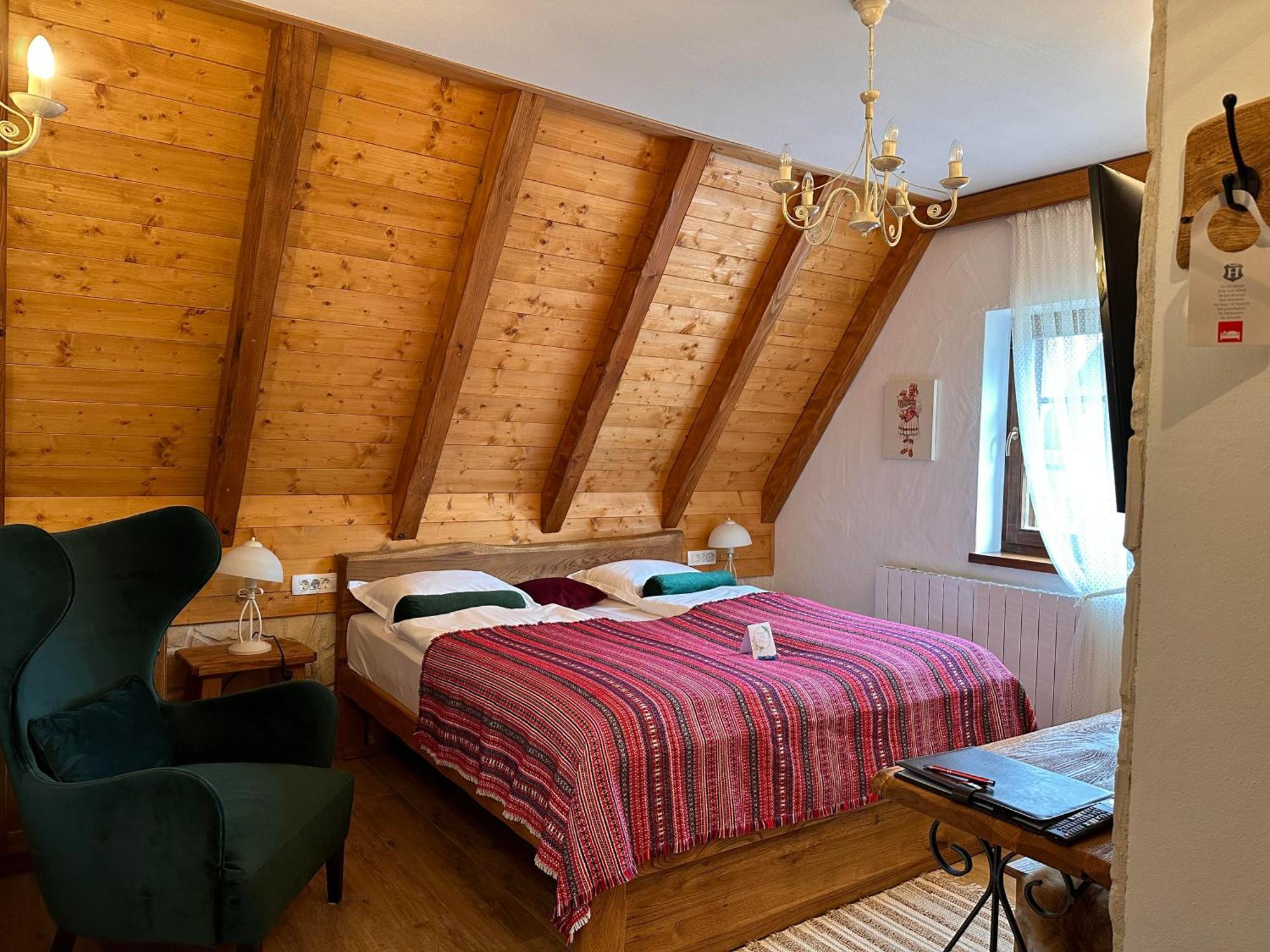 Boutique Villa Pearl Of Plitvice, Plitvice Lakes Plitvica selo Exteriör bild